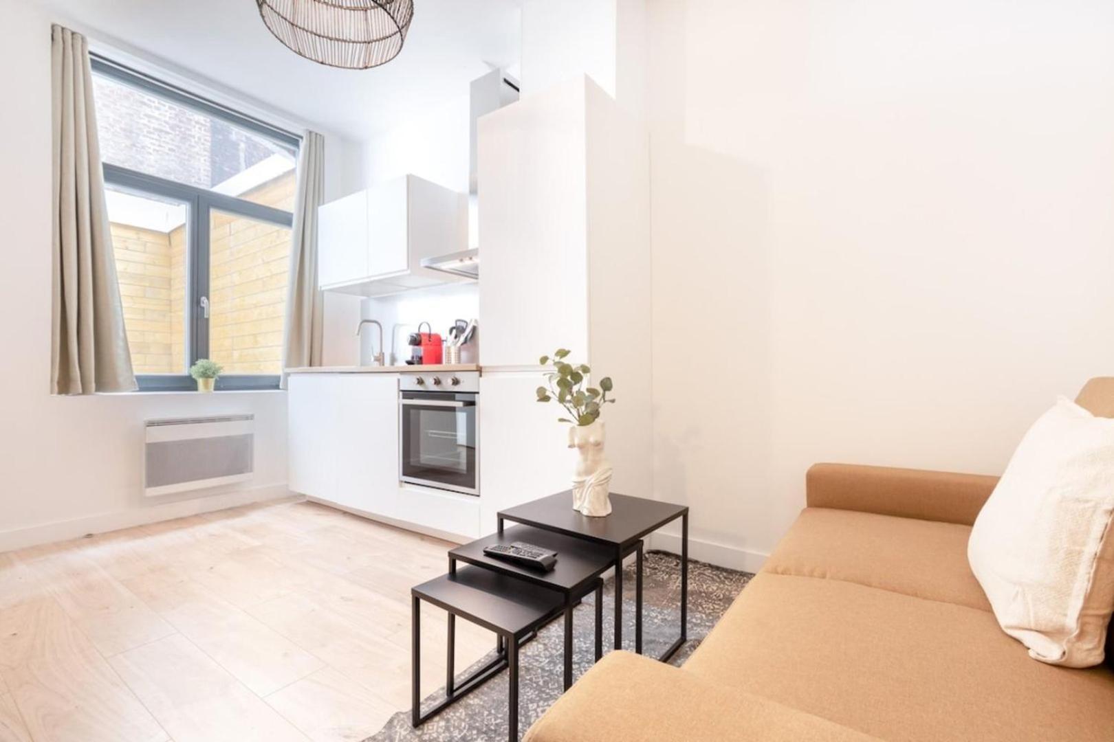 Apartamento Lille Centre - 1Br In The Heart Of Lille! Exterior foto